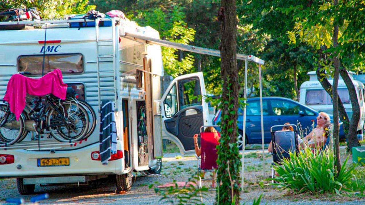 Camping Village Mare Pineta 西斯蒂亚纳 外观 照片