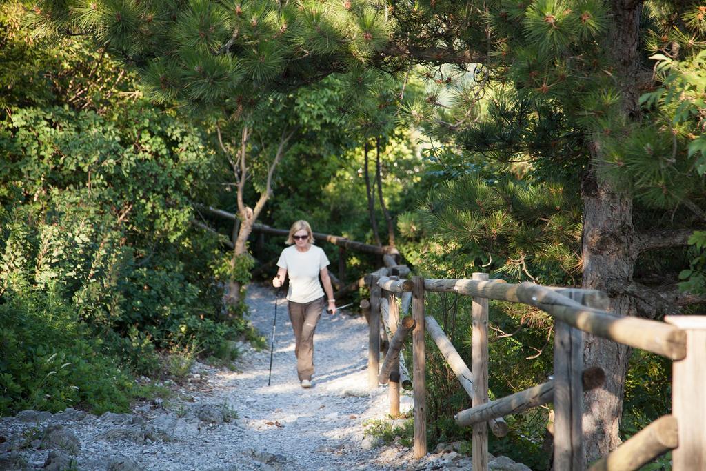 Camping Village Mare Pineta 西斯蒂亚纳 外观 照片